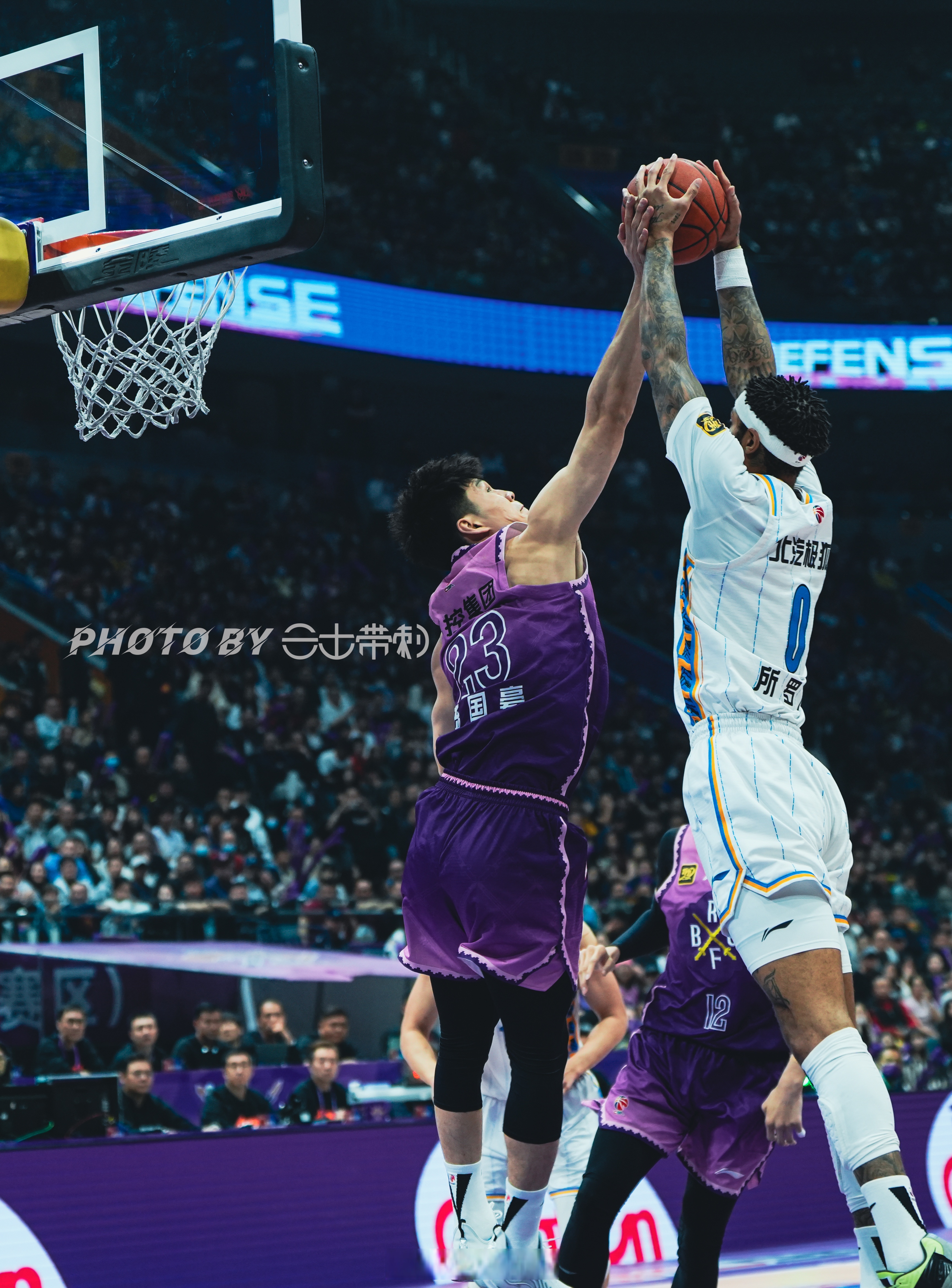 包含集结日布鲁克林篮网备战CBA季后赛阿贾克斯遗憾出局备战全明星赛，赛地聚焦——荷甲赛前热度飙升直接炸裂的词条